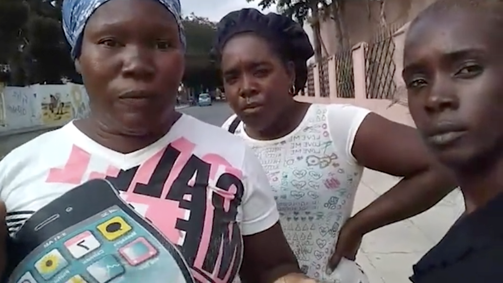 Madres cubanas que protestaron frente a la casa de Díaz-Canel